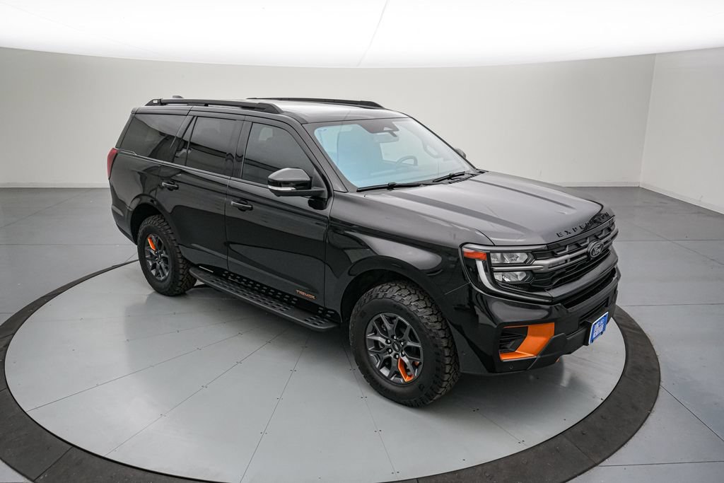 Certified 2025 Ford Expedition Tremor AWD/4WD image 2