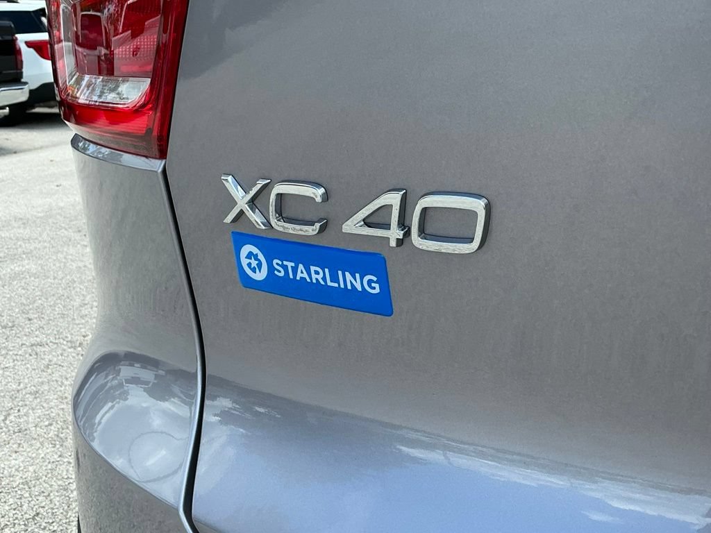 Used 2026 Volvo XC40 B5 Plus AWD/4WD image 29