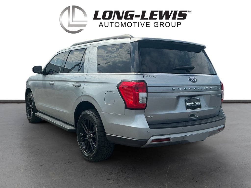 Certified 2024 Ford Expedition XLT RWD image 4