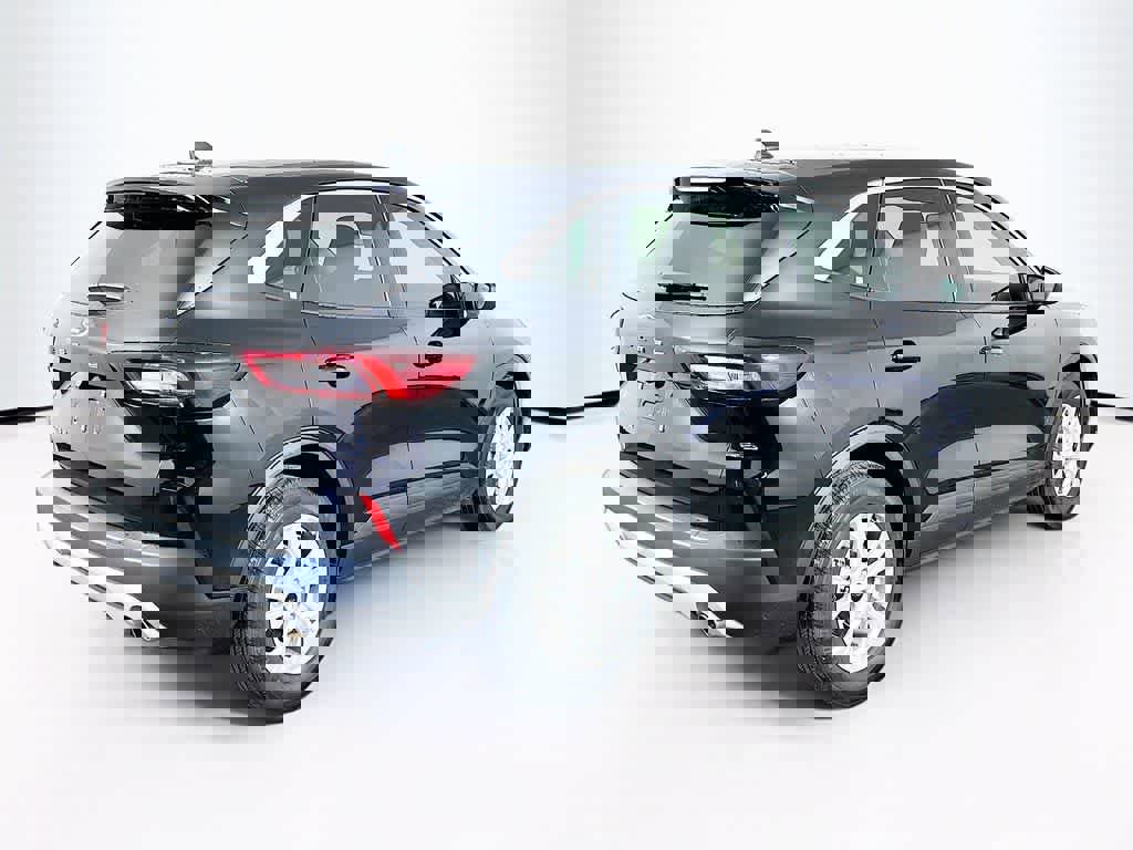 Certified 2023 Ford Escape Active image 5
