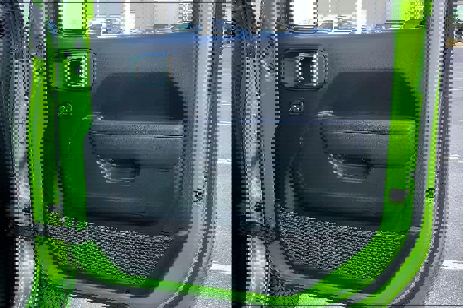 Used 2025 Jeep Wrangler Sport S image 21