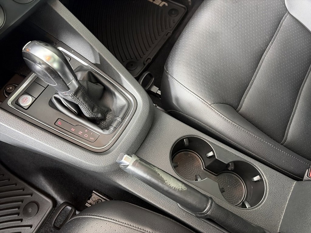 Used 2018 Volkswagen Jetta SE image 22
