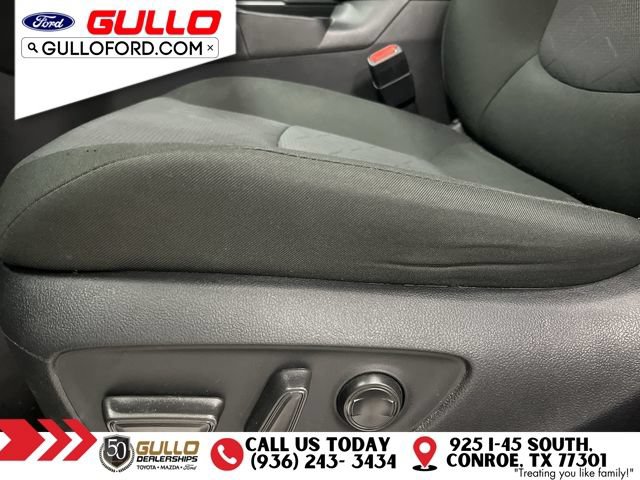 Used 2024 Toyota RAV4 XLE FWD image 21