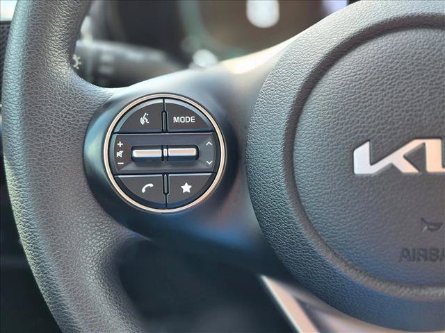 Used 2024 Kia Soul LX FWD image 15