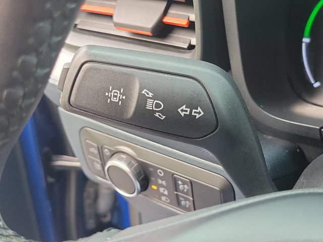 Certified 2023 Ford Maverick XLT w/ XLT Luxury Package FWD image 11