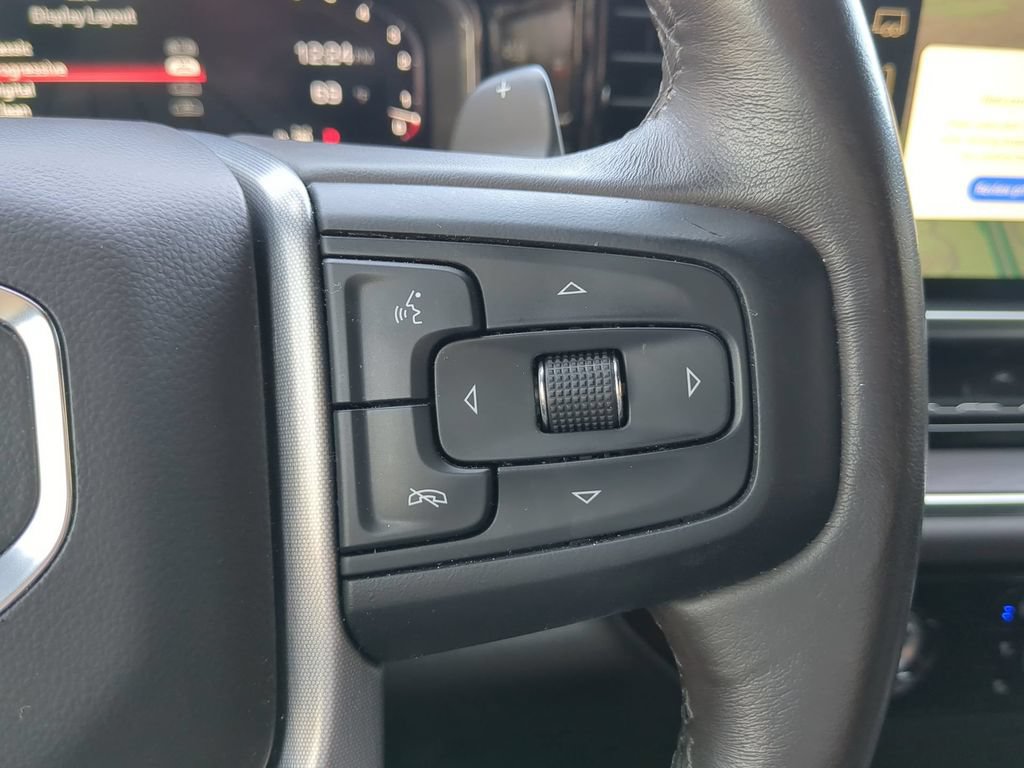 Used 2022 GMC Sierra 1500 SLT w/ SLT Convenience Package AWD/4WD image 31