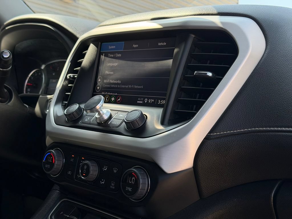Used 2023 GMC Acadia SLE FWD image 22