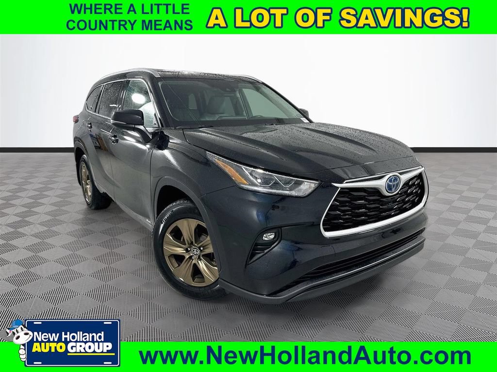 Used 2022 Toyota Highlander Bronze Edition