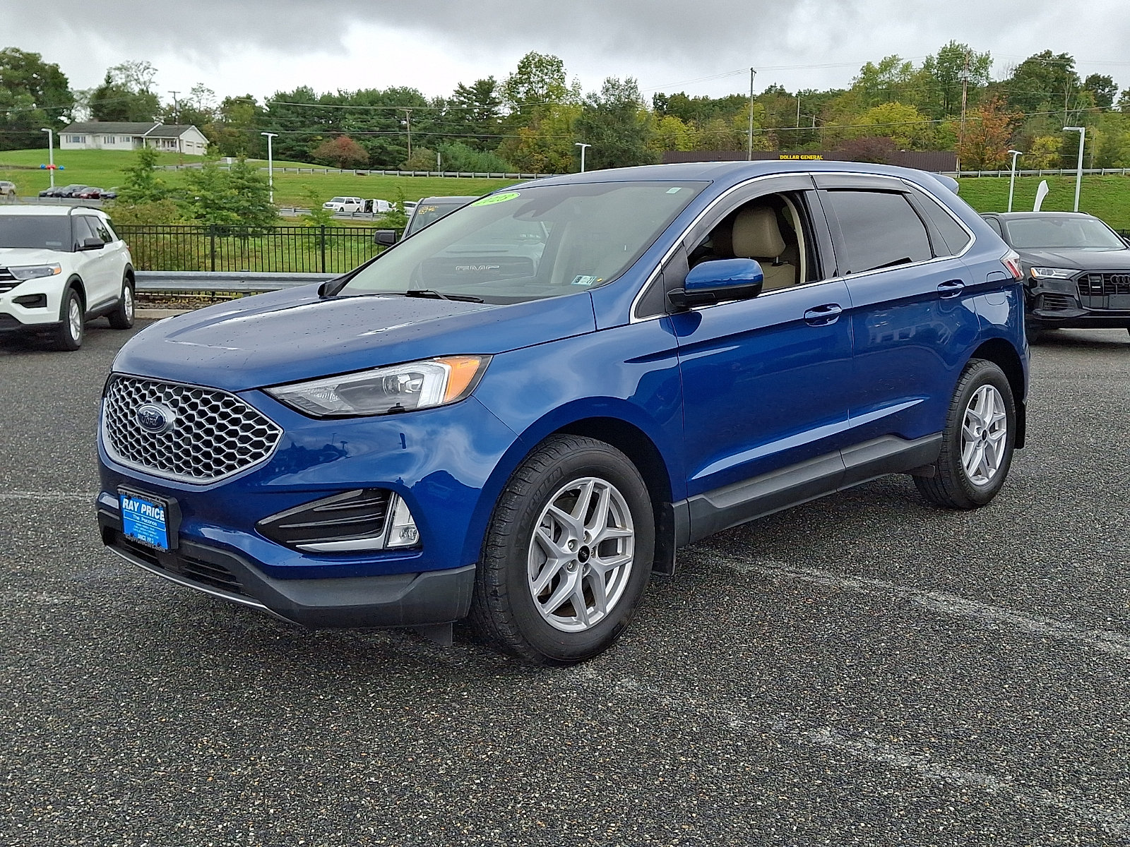 Certified 2023 Ford Edge SEL w/ Convenience Package AWD/4WD image 4