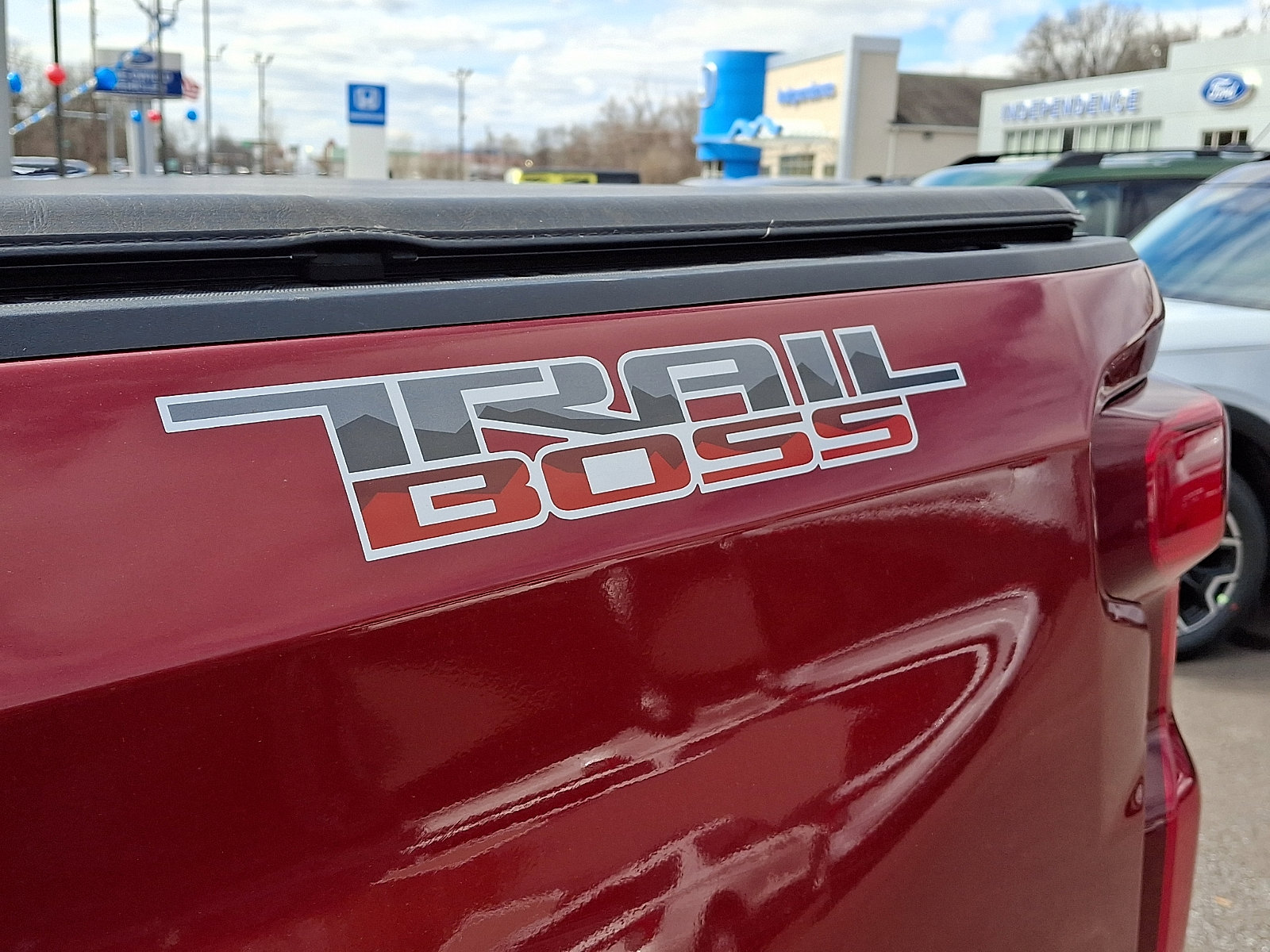 Used 2022 Chevrolet Silverado 1500 LT Trail Boss w/ Convenience Package II image 31