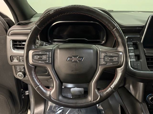 Used 2022 Chevrolet Suburban RST w/ Luxury Package image 22