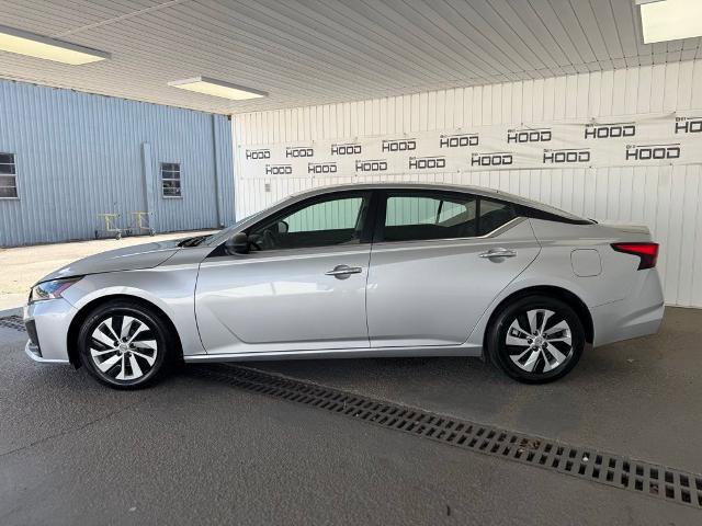 Used 2024 Nissan Altima 2.5 S FWD image 23