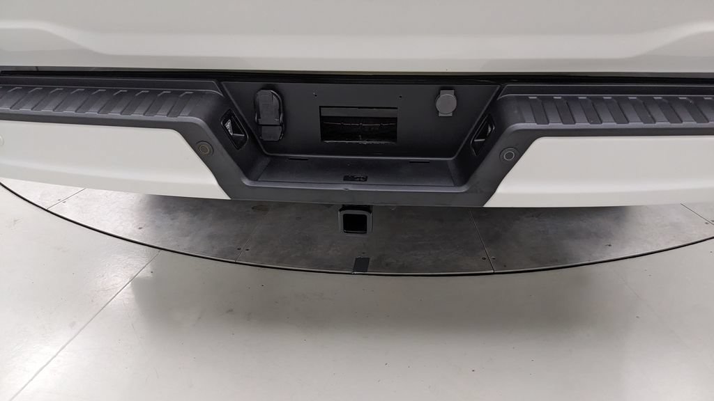 Certified 2023 Ford F150 Platinum w/ FX4 Off-Road Package AWD/4WD image 7