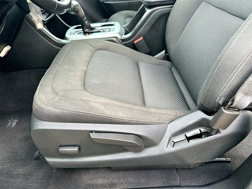 Used 2020 Chevrolet Colorado LT image 10