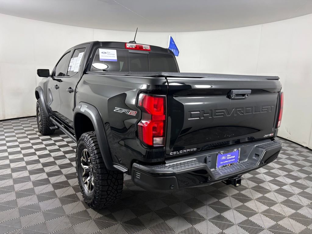 Used 2024 Chevrolet Colorado ZR2 w/ Technology Package image 3