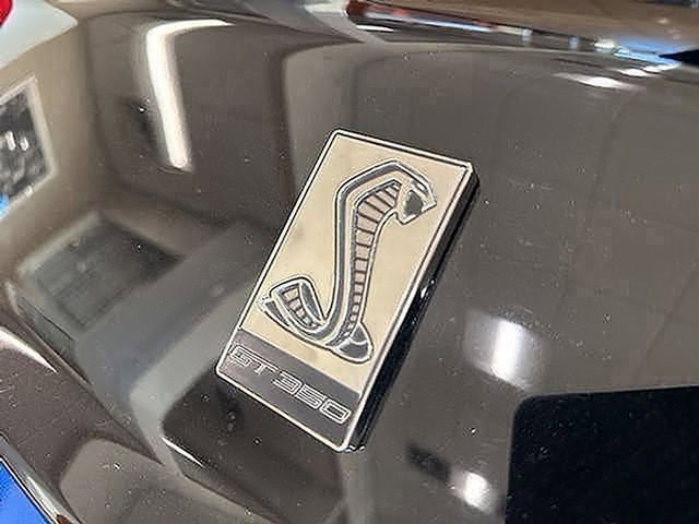 Certified 2018 Ford Mustang Shelby GT350 w/ Convenience Package image 14