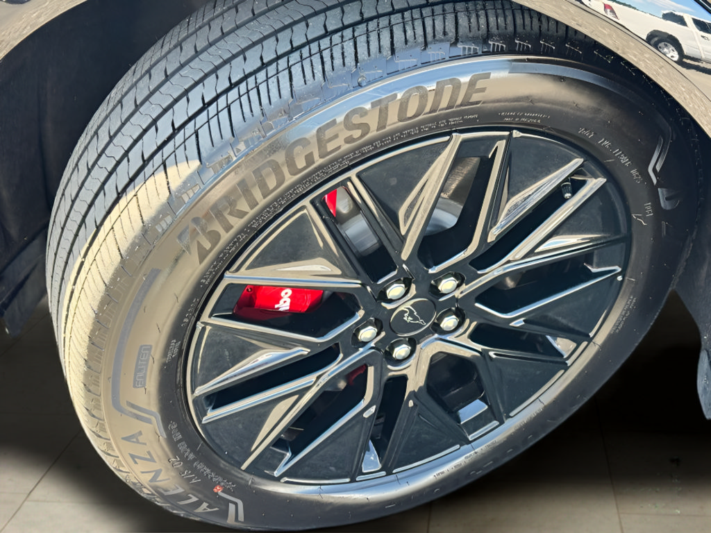 Certified 2025 Ford Mustang Mach-E Premium w/ Sport Appearance Package AWD/4WD image 9
