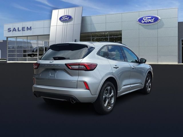 Certified 2023 Ford Escape ST-Line AWD/4WD image 3