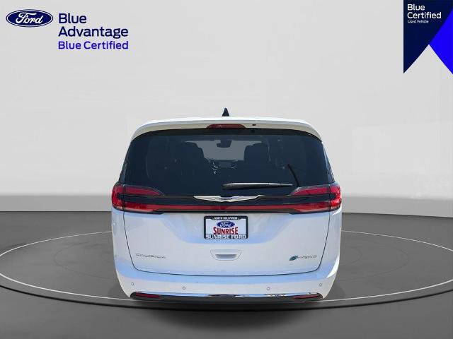 Used 2024 Chrysler Pacifica Limited FWD image 6