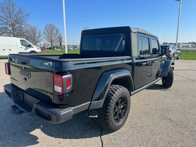 Used 2022 Jeep Gladiator Sport AWD/4WD image 5