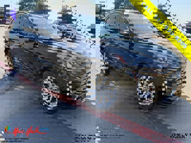 Certified 2022 Ford Escape Titanium w/ Titanium Elite Package