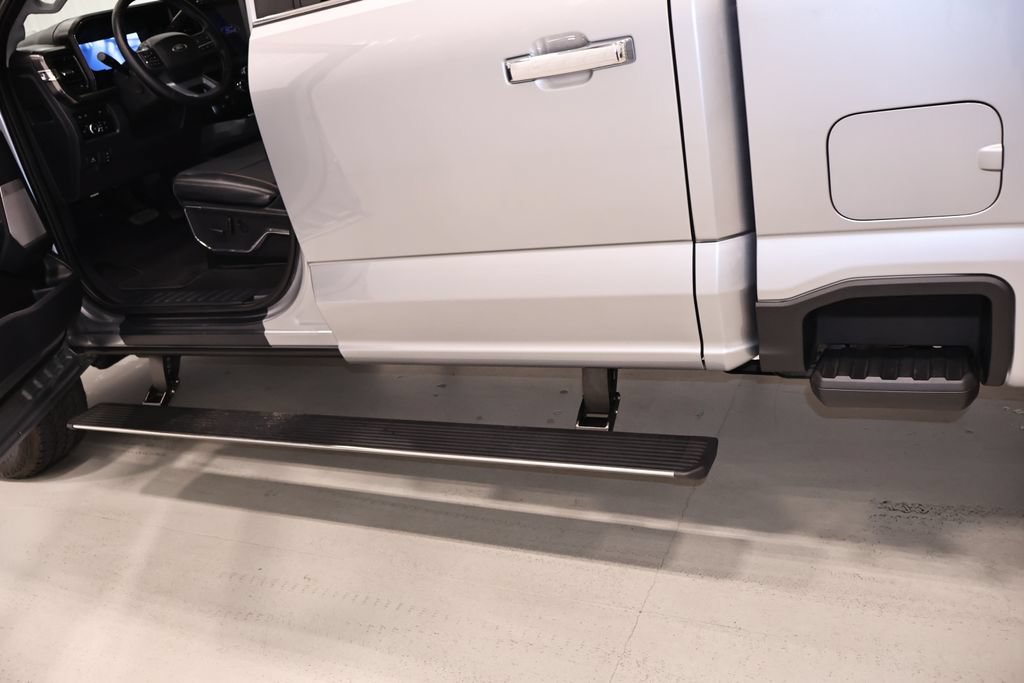 Certified 2024 Ford F350 Lariat w/ Lariat Ultimate Package AWD/4WD image 48