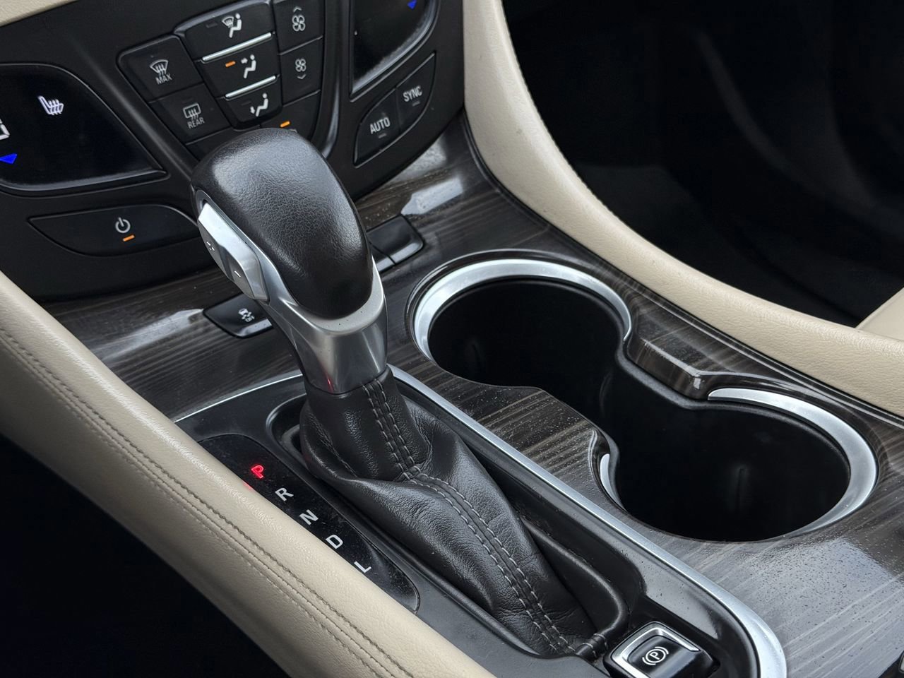 Used 2019 Buick Envision Preferred image 22