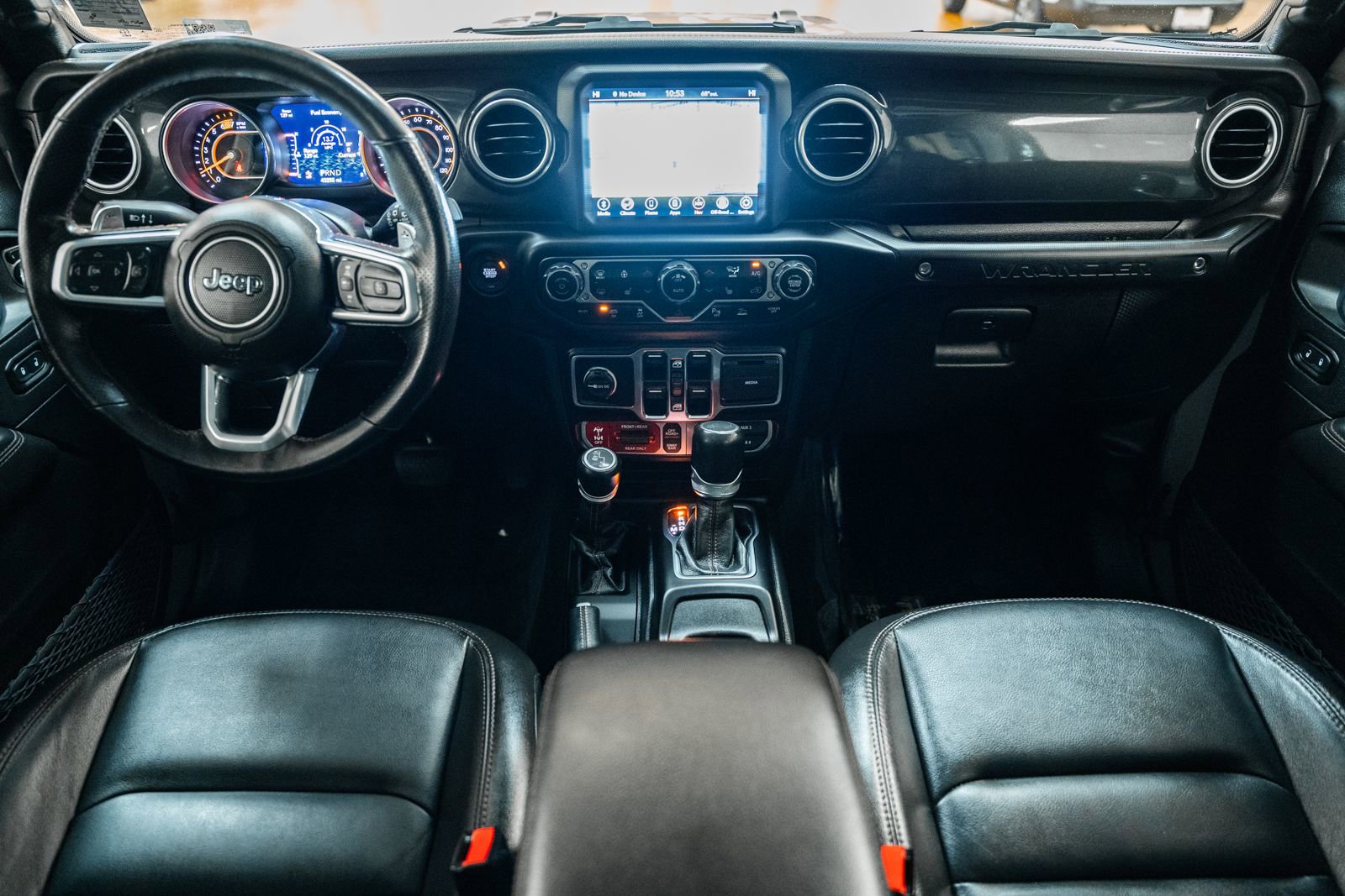 Used 2023 Jeep Wrangler Unlimited Rubicon 392 image 27