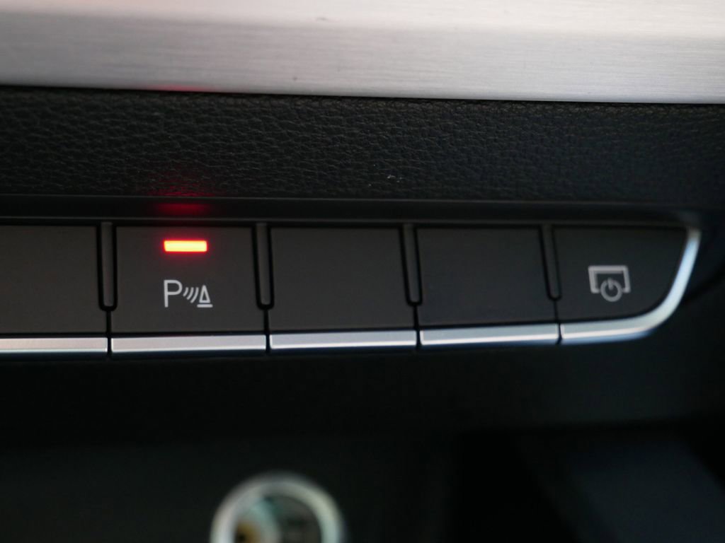 Used 2018 Audi S4 Prestige w/ Prestige Package image 22