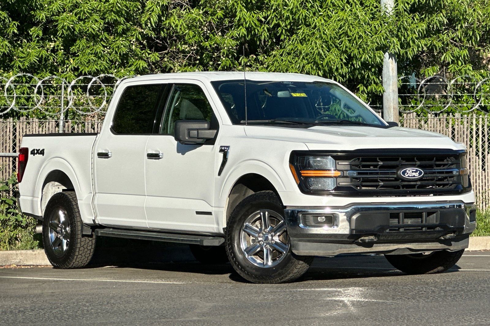 Certified 2024 Ford F150 XLT w/ Mobile Office Package image 2