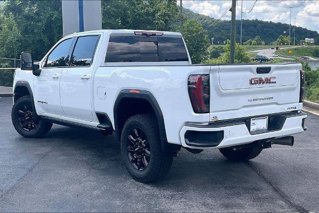 Used 2024 GMC Sierra 2500 AT4 w/ AT4 Premium Plus Package AWD/4WD image 12
