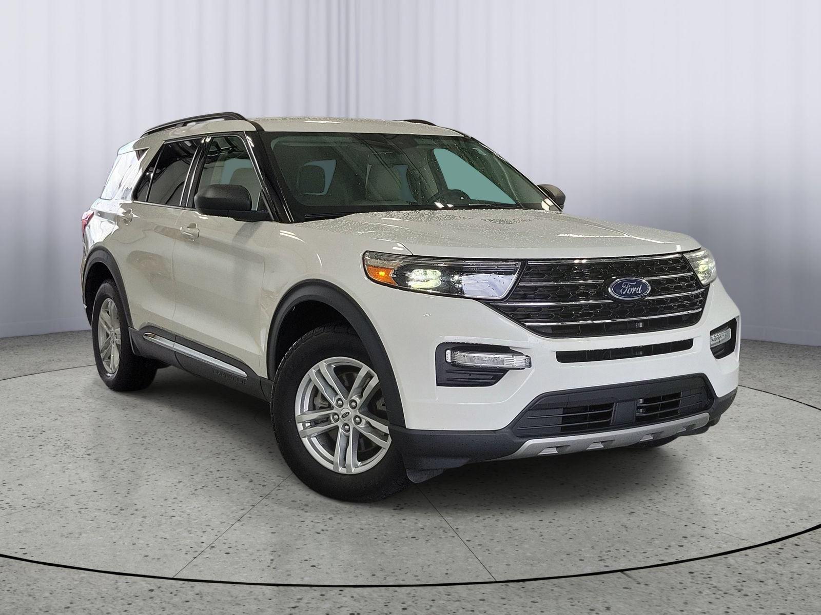 Certified 2020 Ford Explorer XLT w/ Equipment Group 202A