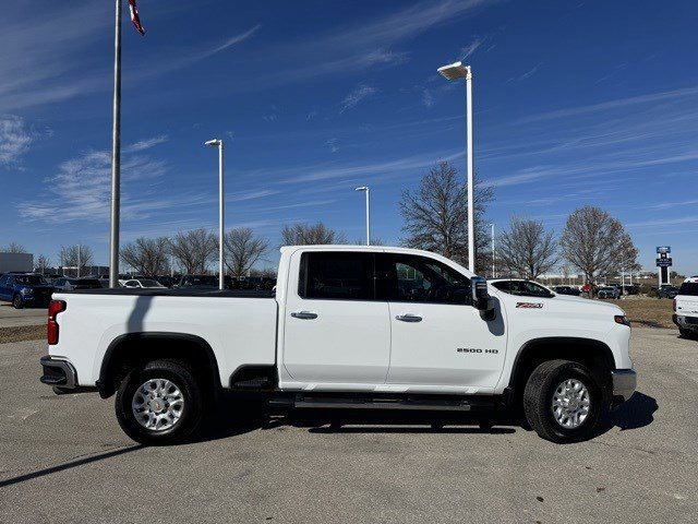 Used 2024 Chevrolet Silverado 2500 LTZ w/ LTZ Convenience Package image 6
