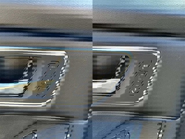 Used 2024 Nissan Rogue Platinum w/ Platinum Premium Package image 26