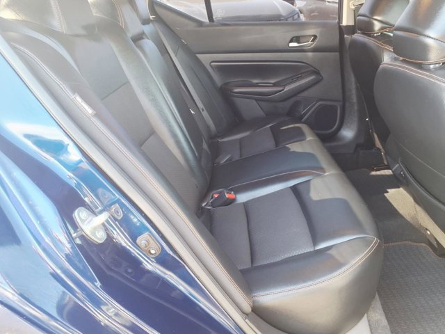 Used 2022 Nissan Altima 2.5 SR image 14