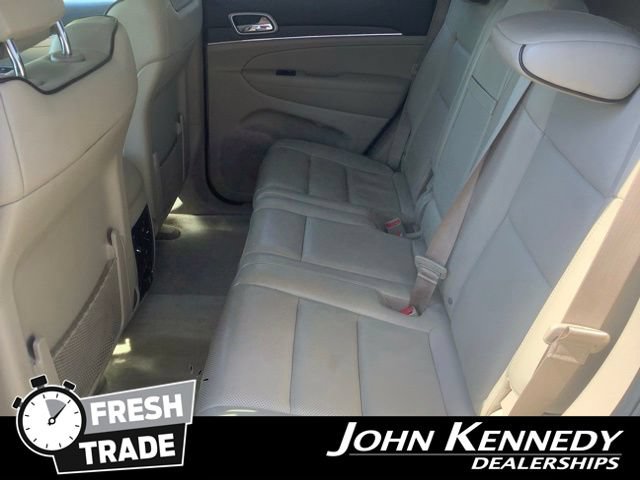 Used 2018 Jeep Grand Cherokee Overland AWD/4WD image 30