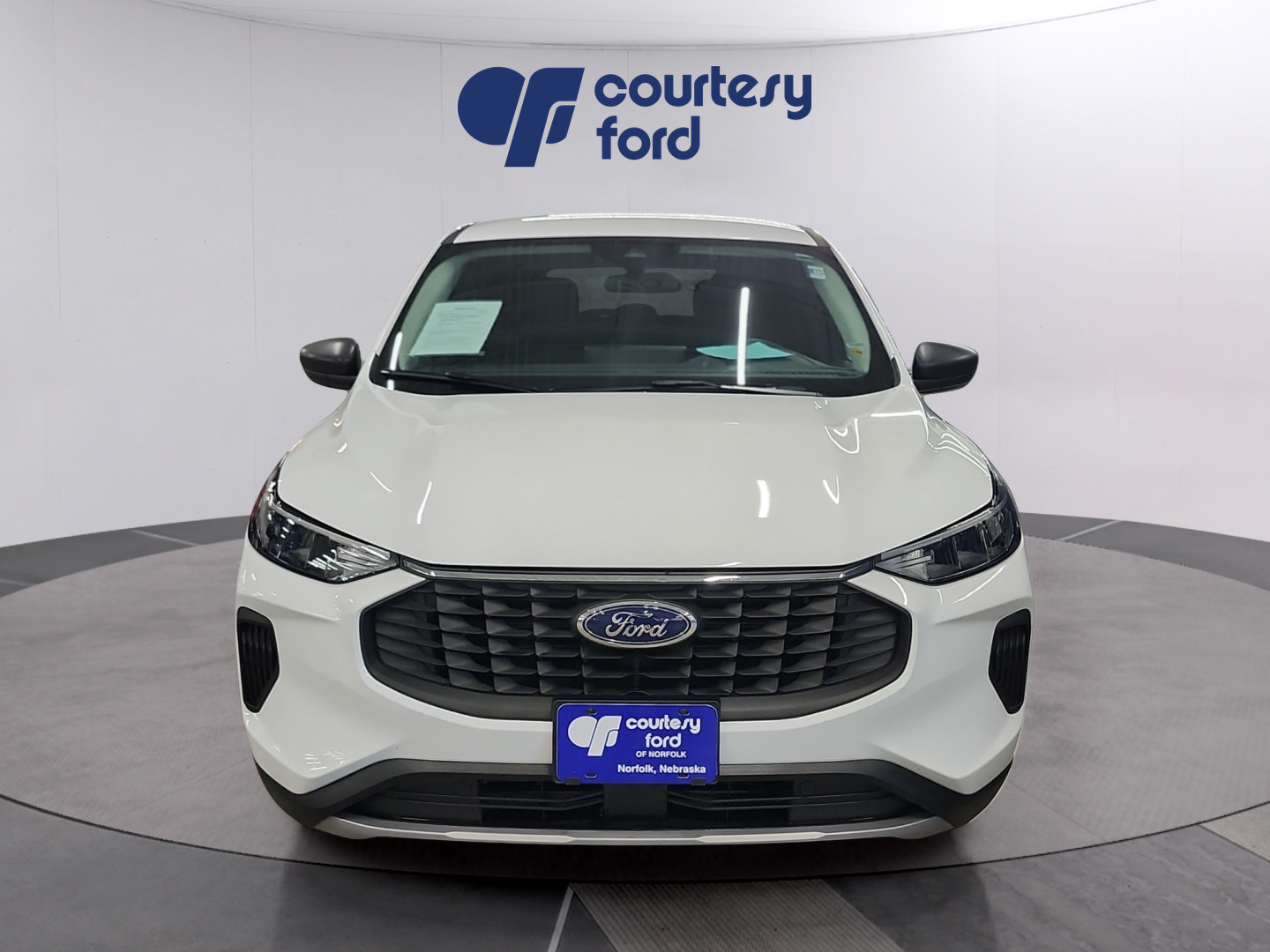 Certified 2025 Ford Escape Active w/ Tech Pack #1 AWD/4WD image 2