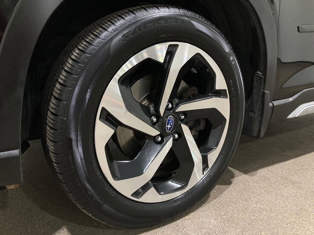 Used 2023 Subaru Forester Touring image 16