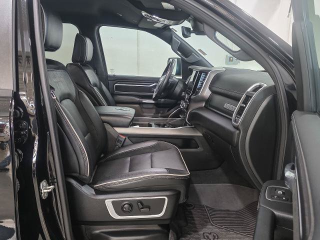 Used 2023 RAM 1500 Laramie AWD/4WD image 21