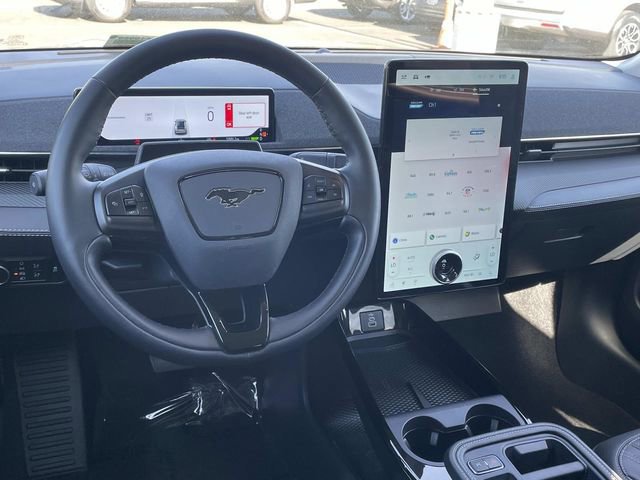 Certified 2025 Ford Mustang Mach-E Premium image 7