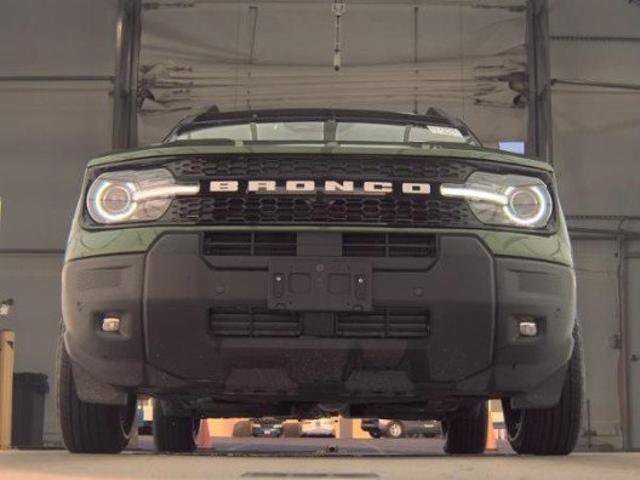 Certified 2025 Ford Bronco Sport Outer Banks w/ Outer Banks Tech Package+ image 2