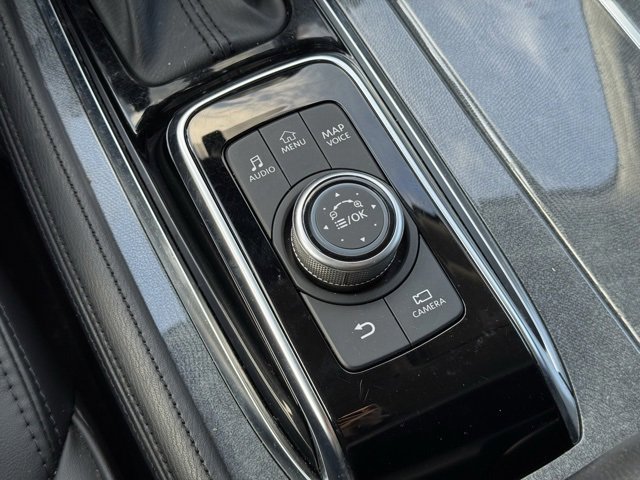 Used 2021 Nissan Armada SV w/ SV Appearance Package image 25