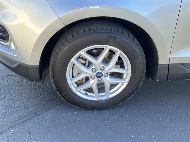 Certified 2022 Ford Edge SEL w/ Convenience Package image 9