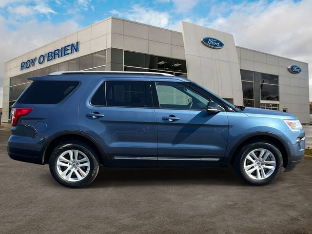 Certified 2018 Ford Explorer XLT w/ Equipment Group 202A image 6