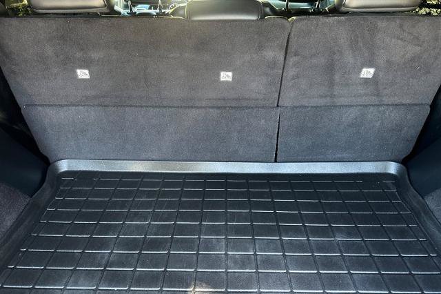 Used 2019 Jeep Grand Cherokee Altitude AWD/4WD image 18