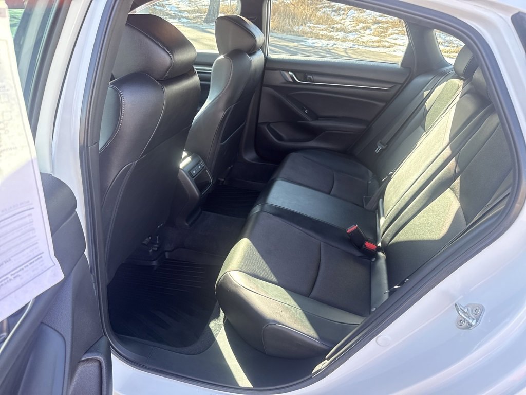 Used 2022 Honda Accord Sport image 17