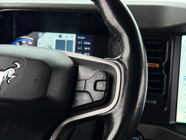 Certified 2023 Ford Bronco Badlands w/ Sasquatch Package image 9