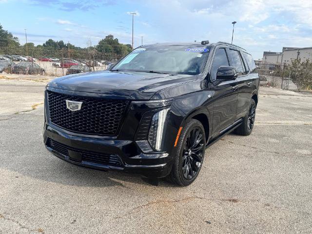 Used 2026 Cadillac Escalade Platinum Sport w/ LPO, ONYX Package AWD/4WD image 3