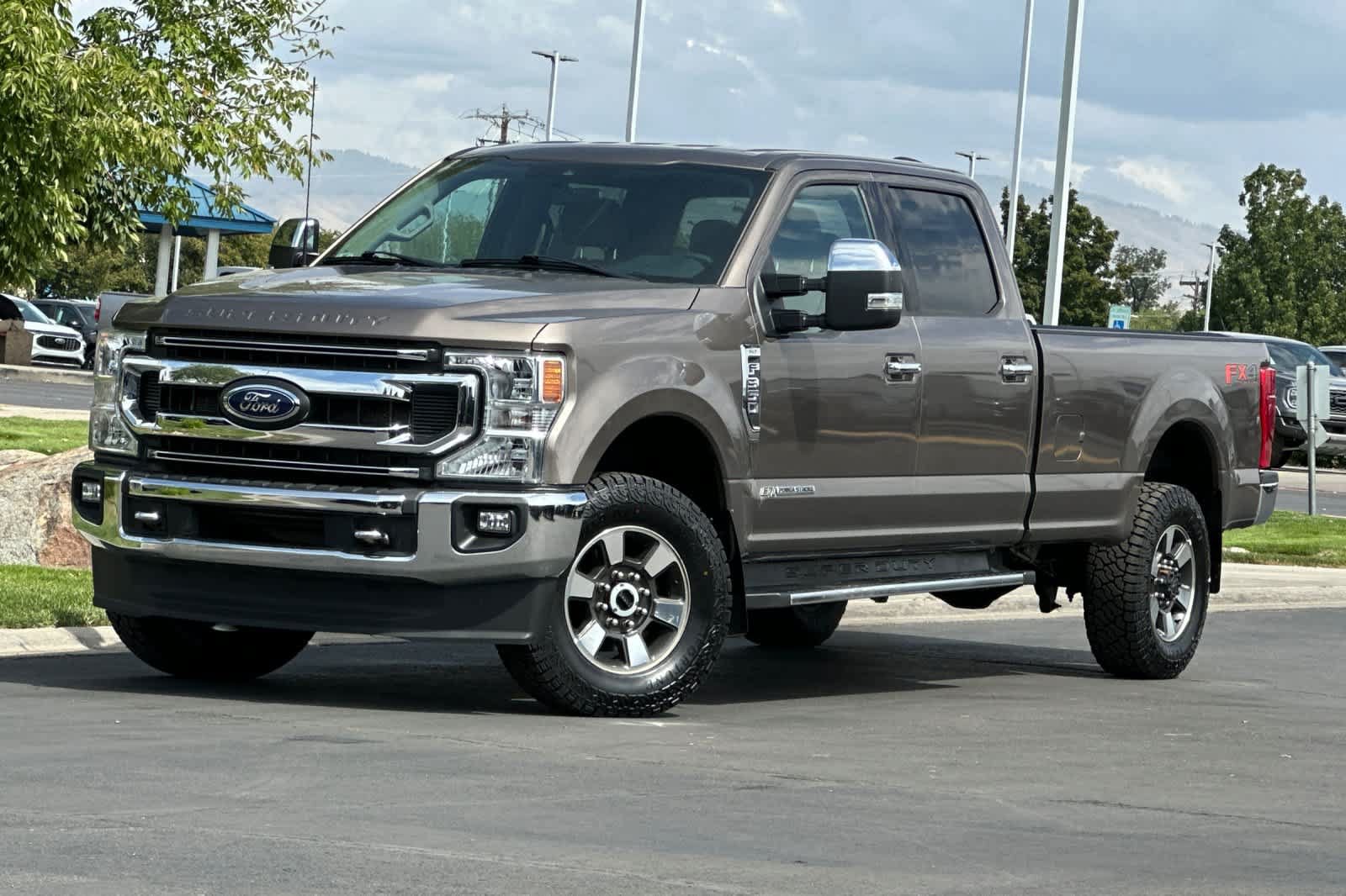Certified 2022 Ford F350 XLT w/ XLT Premium Package AWD/4WD image 1