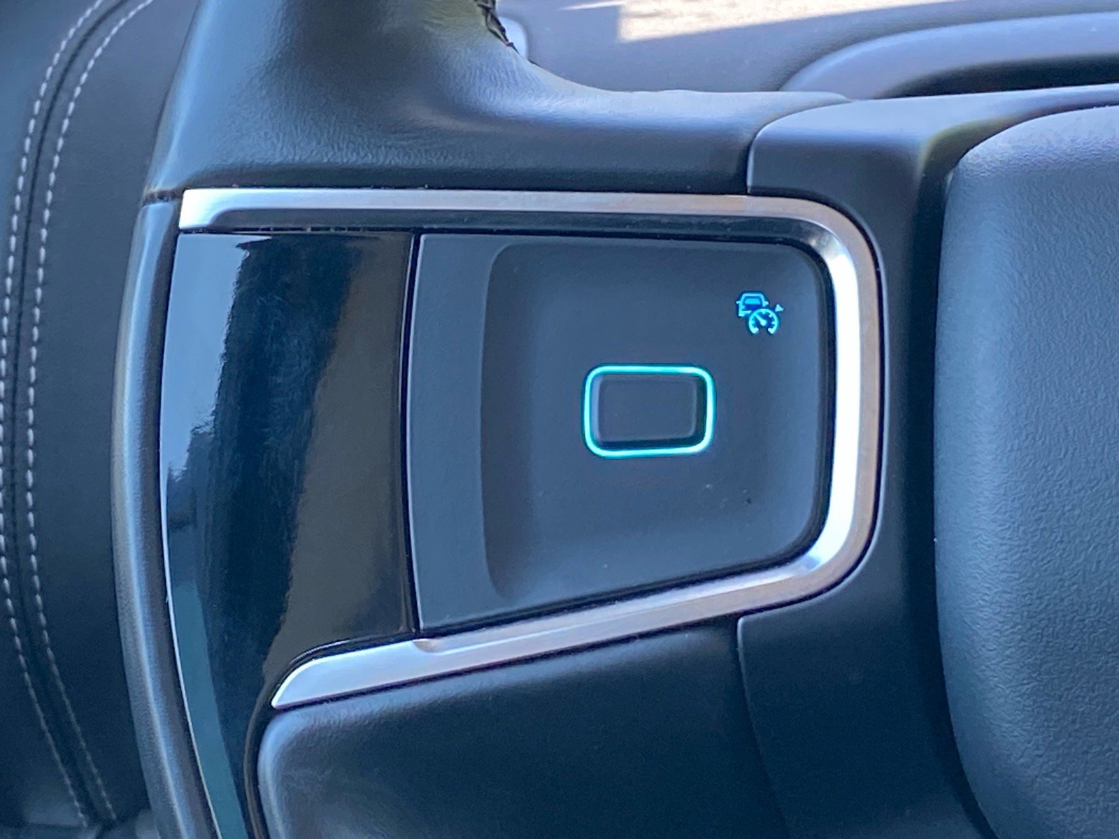 Certified 2025 Ford Expedition Platinum AWD/4WD image 9